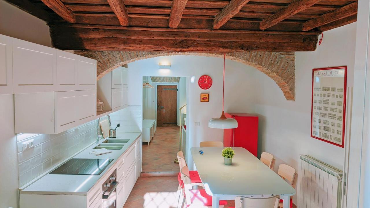 Trevi President'S Apartment โรม ภายนอก รูปภาพ