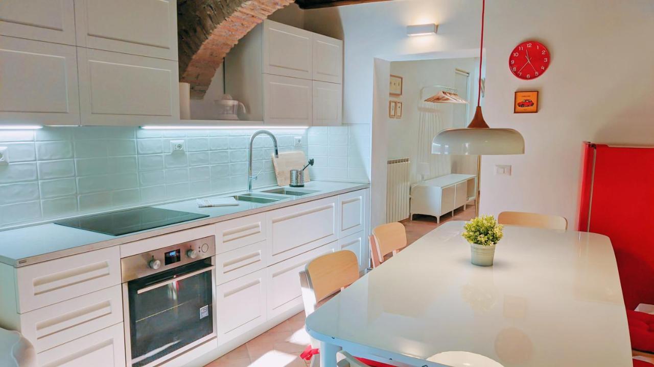 Trevi President'S Apartment โรม ภายนอก รูปภาพ