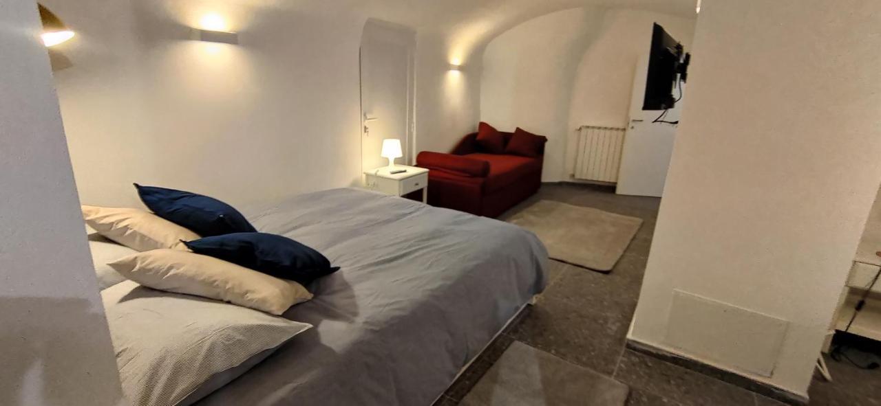 Trevi President'S Apartment โรม ภายนอก รูปภาพ