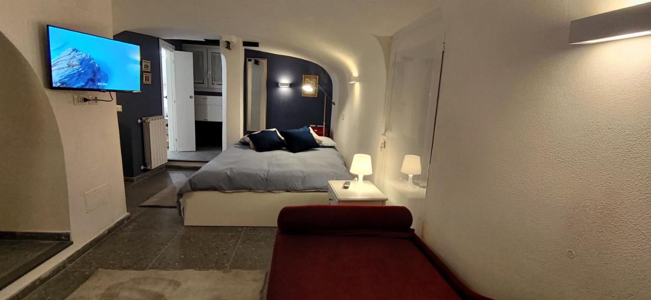 Trevi President'S Apartment โรม ภายนอก รูปภาพ